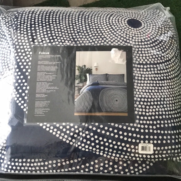 Marimekko Bedding Marimekko Nip Jurmo King Comforter Set In Blue